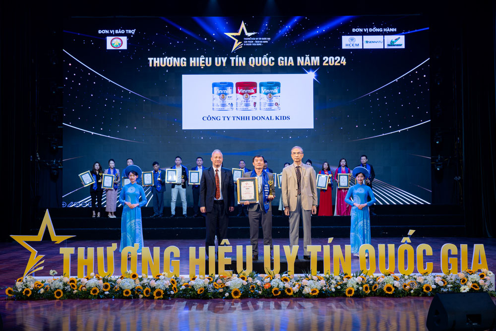 Vinmik tự hào vinh danh Top 10 Thương Hiệu Uy Tín Quốc Gia 2024